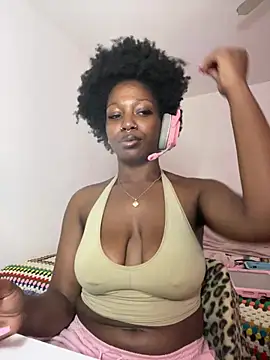 mochakaia's Webcam Show