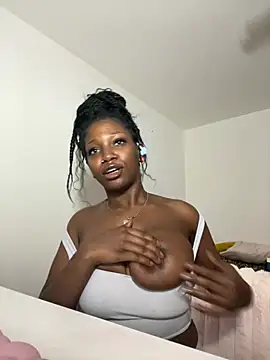 mochakaia Adlı Modelin Canlı XXX Sohbeti