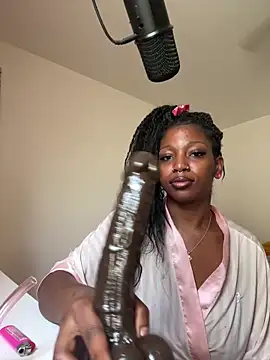 mochakaia's Webcam Show