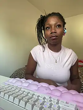 mochakaia's Webcam Show