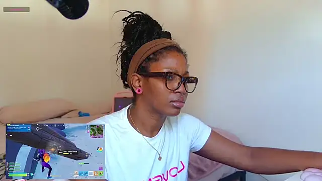 Chat +18 de mochakaia ao vivo