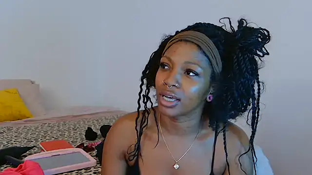 mochakaia's Webcam Show