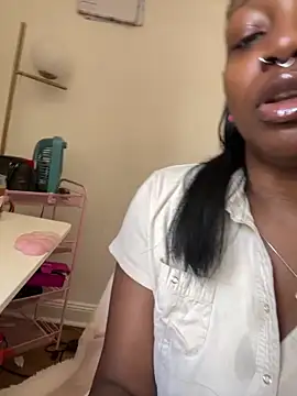 mochakaia's Live XXX Chat