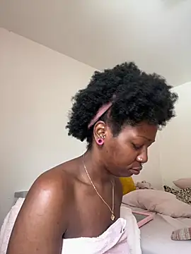 mochakaia's Webcam Show