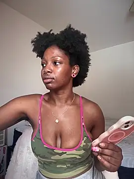 mochakaia's Webcam Show