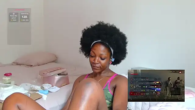 mochakaia Adlı Modelin Canlı XXX Sohbeti