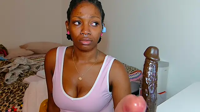 Chatroom XXX en direct de mochakaia