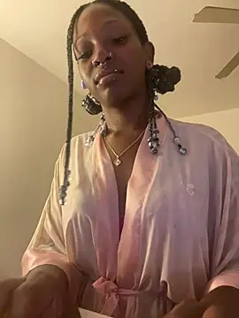 mochakaia's Webcam Show