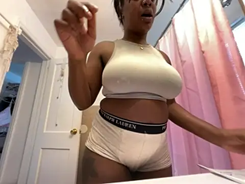 mochakaia Show in webcam