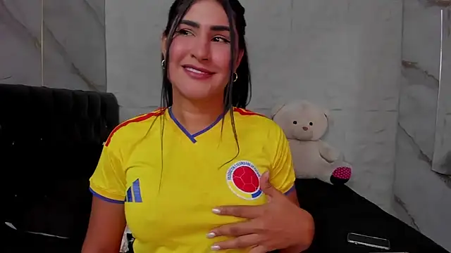 rosalia-04 Live XXX-Chat