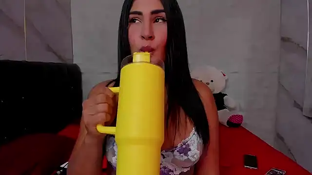 rosalia-04 Live XXX-chat