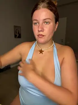 צ'אט XXX בשידור חי של likaxxx