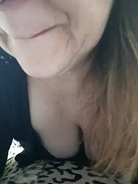 sua_sub_ Adlı Modelin Canlı XXX Sohbeti
