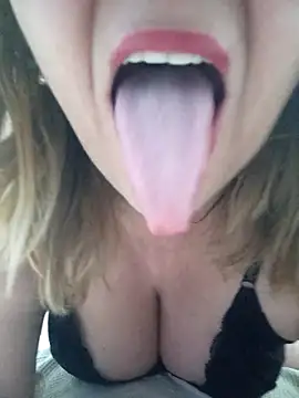 Show de sua_sub_ na webcam