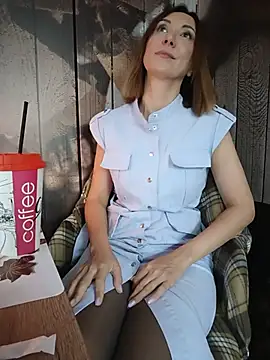 _AliceWine_ Webcam-Show