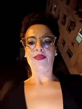 RebeccaNoble 실시간 채팅방