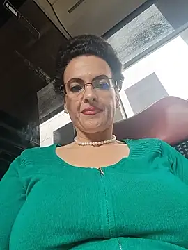RebeccaNoble লাইভ চ্যাট রুম