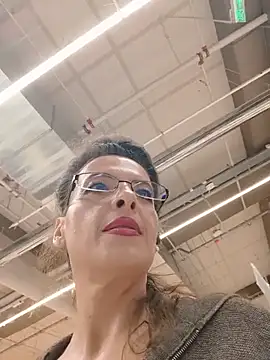 RebeccaNoble Chat XXX live