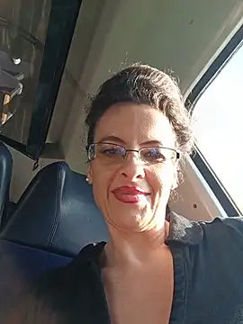 RebeccaNoble Chat XXX in diretta