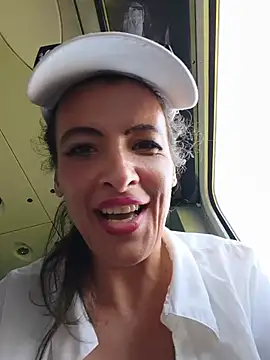 Chat +18 de RebeccaNoble ao vivo
