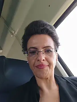 Show modela RebeccaNoble na web-kameri
