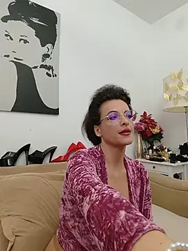 XXX chat uživo modela RebeccaNoble