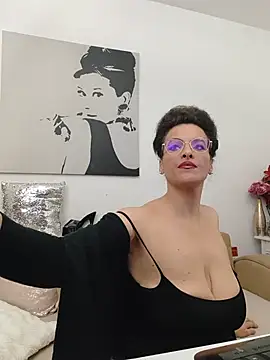 RebeccaNoblen Webbikameraesitys