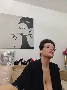 RebeccaNoble's Webcam Show