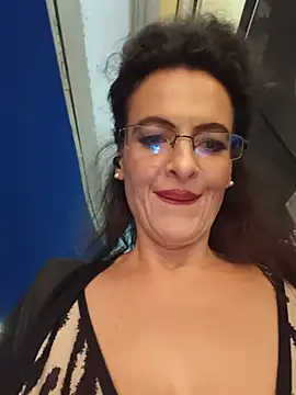 RebeccaNoble's Webcam Show