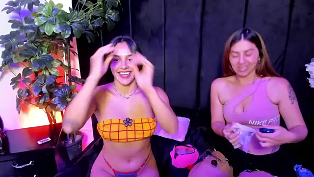 fisting_anal_69 Webcam-Show