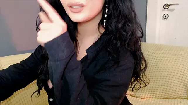 -Sentisko- Adlı Modelin Web Kamerası Şovu