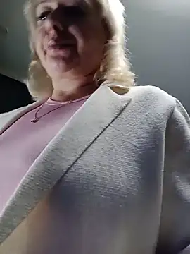 EmilyFanks' Webcam Show