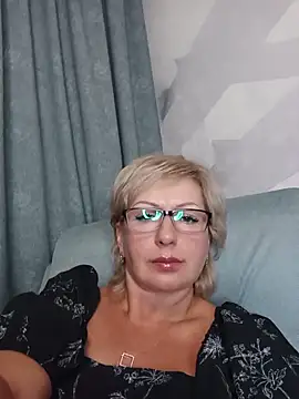EmilyFanks 라이브 XXX 채팅