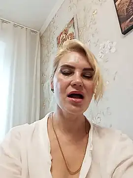 Chat XXX en directo de JennyOMay