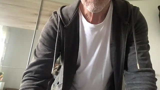 owlbimaik@xh Webcam Show