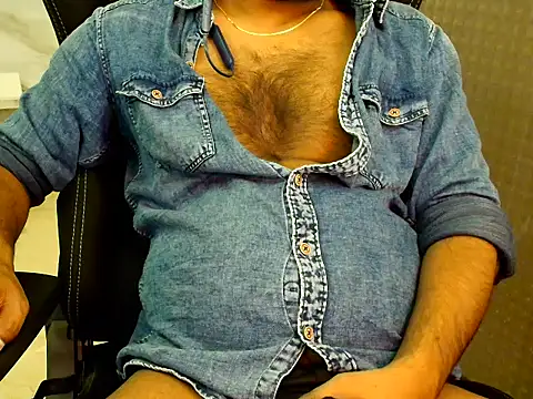 Jenni11Live Show Webcam