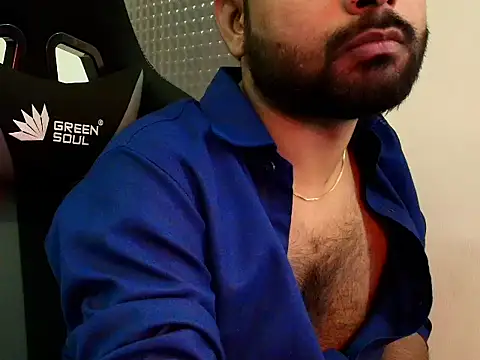 Pokazy przed kamerką – Jenni11Live