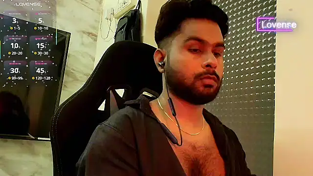 SilverShade3 Webcam show