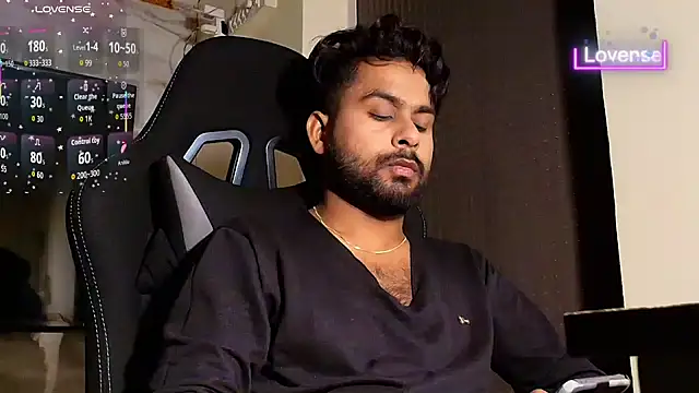 SilverShade3 Pertunjukan Webcam