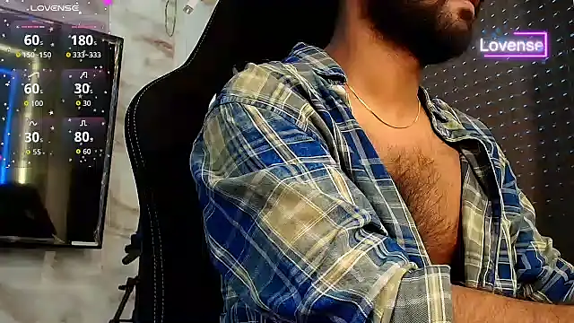 SilverShade3 Webcam-Show