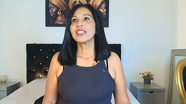 צ'אט XXX בשידור חי של Shanon_mature