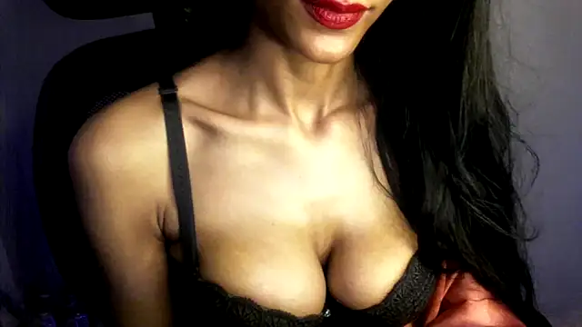 Chat XXX ao vivo de Sonia-silk