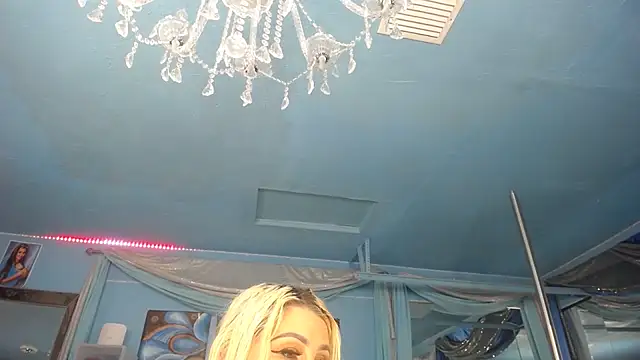 ADRIANNA_FOX's Webcam Show