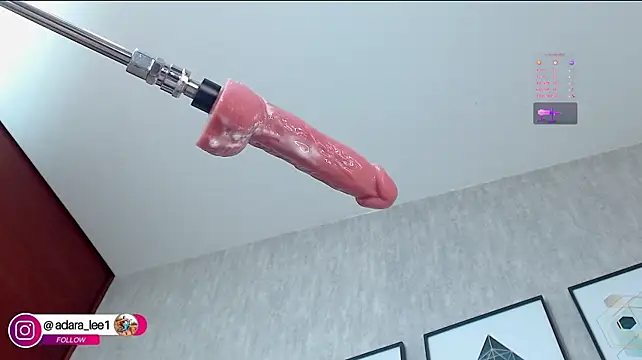 Show de adara_le na webcam