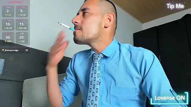 jhonyalzate2 在線直播表演