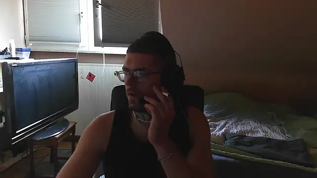 NIcoBig420 Pertunjukan Webcam