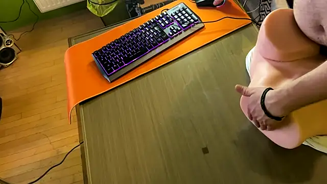 Webkamerová show OndruSuk