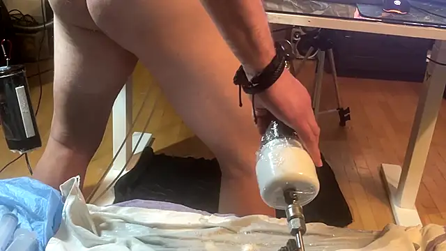 OndruSuk Show in webcam