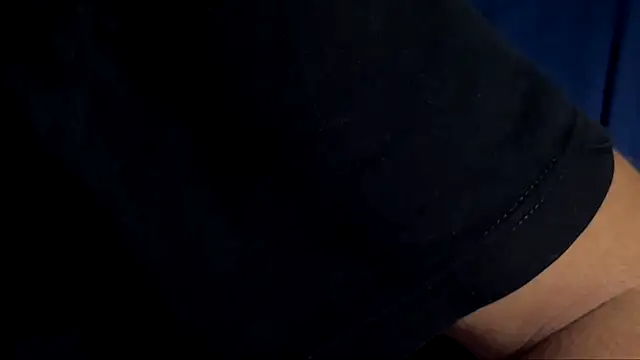 Pertunjukan Kamera Web OndruSuk
