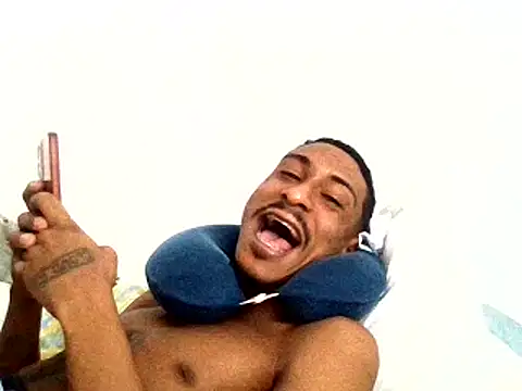 mellow_smoken Live XXX chat